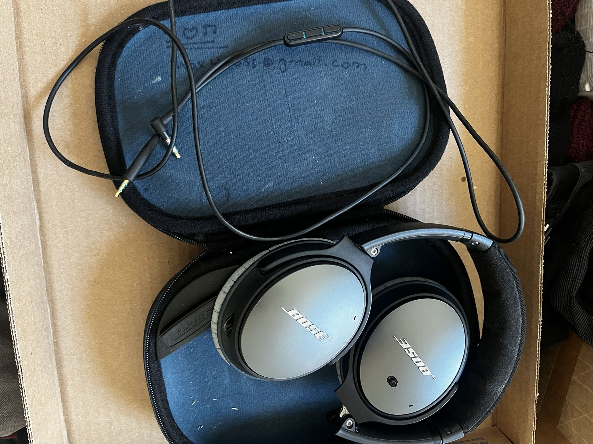 Bose Quiet Comfort Headphones