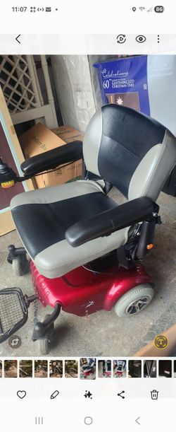 Merits Power Chair. ( Mobility). New Costs $3200