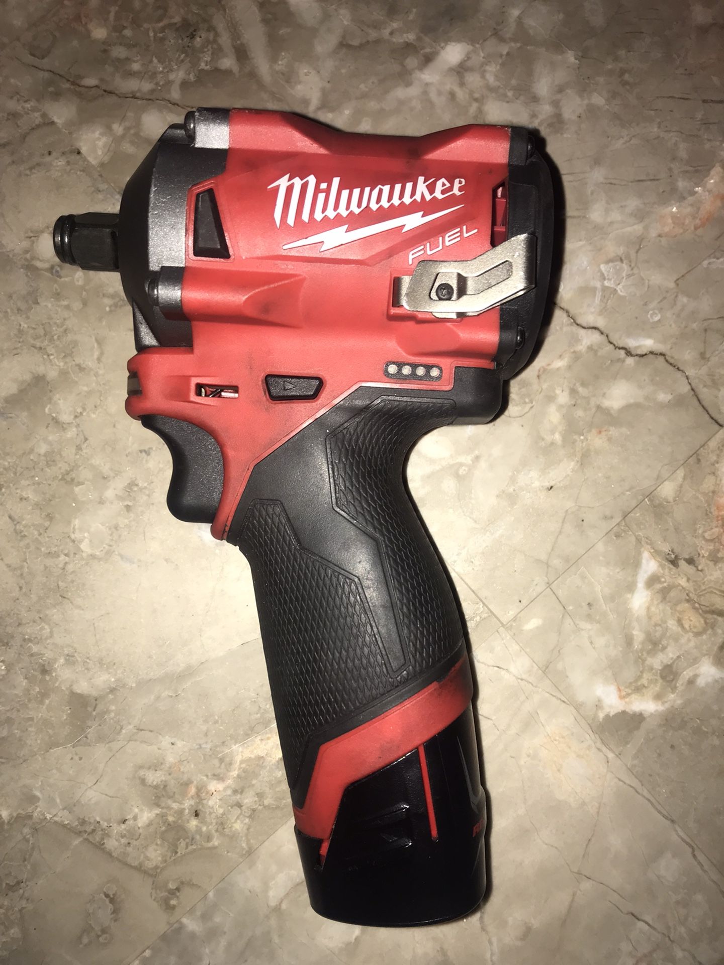 Milwaukee M12 1/2 Stubby