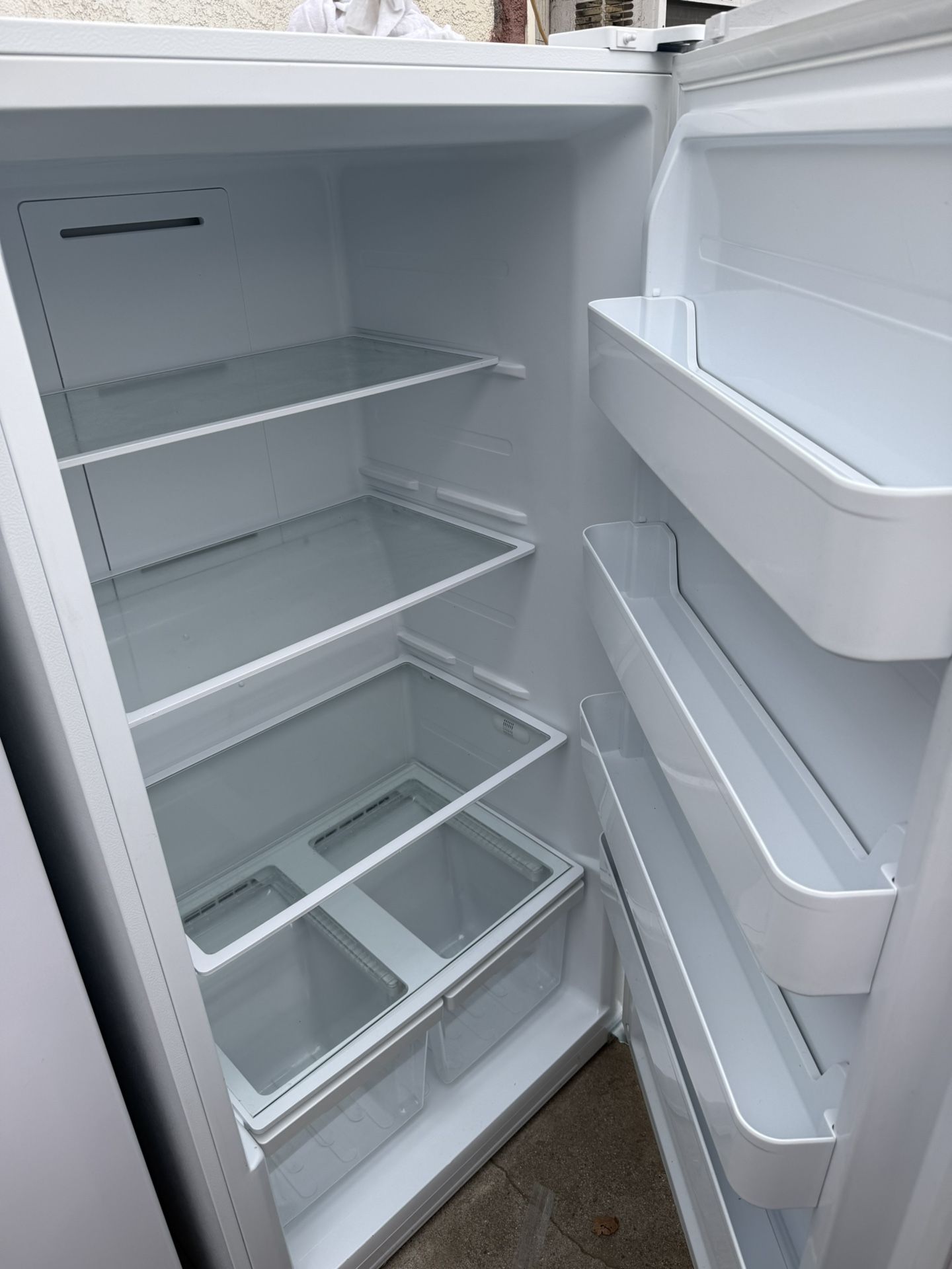 Insignia Freezer
