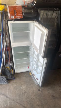 Magic chef fridge