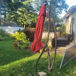 Cantilever Umbrella 10' Red From Plow & Hearth