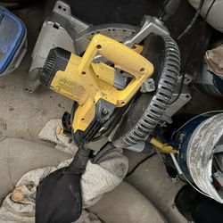 Miter Saw Dewalt