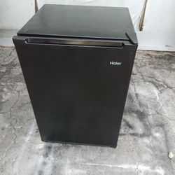 Haier Mini Refrigerator 2.7 Cu .Ft  Black Color 
