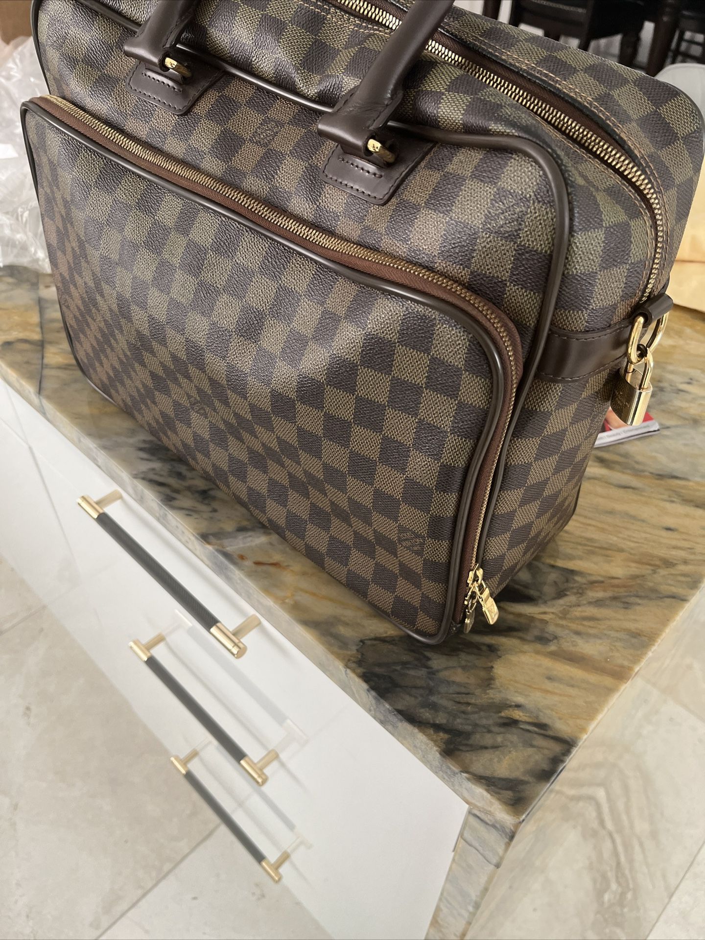 Louis Vuitton Icare Laptop Bag Damier for Sale in Miami, FL - OfferUp