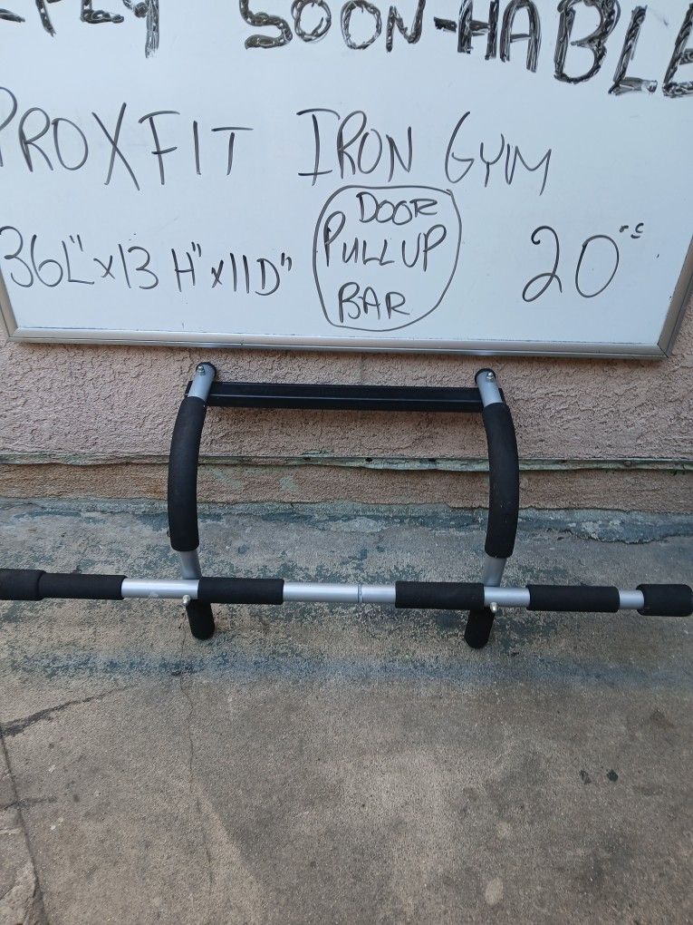 Pull Up Bar