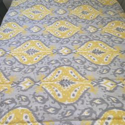 Queen Comforter, Sheets, 2 Pillowcases 