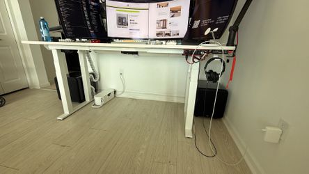 FlexiSpot 4-leg Standing Desk (E7 Plus) Best Standing Desk 540lbs, 26" to 51.6" electric height movement, Frame only, White, Double Leg, Dual motor