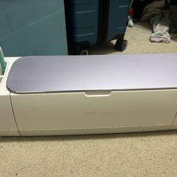 Cricut maker 3 With mats and tools
