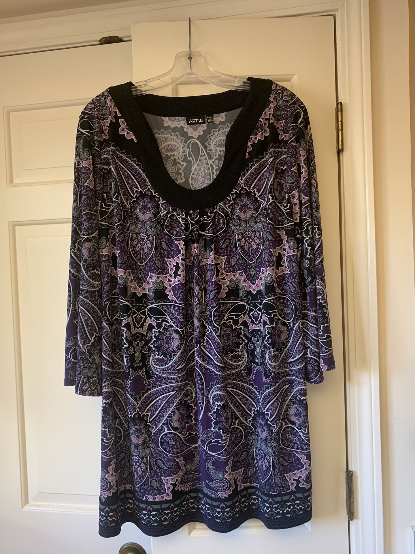 Women’s Tunic Blouse, size XL