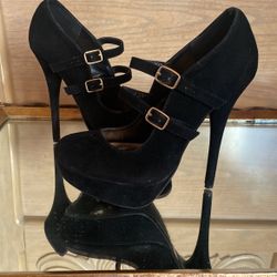 Black High Heels