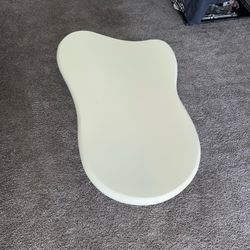 White cloud table shape coffee table