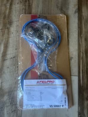 VS 50607 R Engine Valve Cover Gasket Set for Honda Pilot new