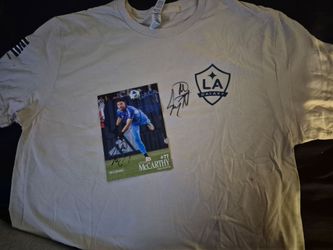 LA Galaxy John McCarthy #77 signed Norms Resturant t-shirt