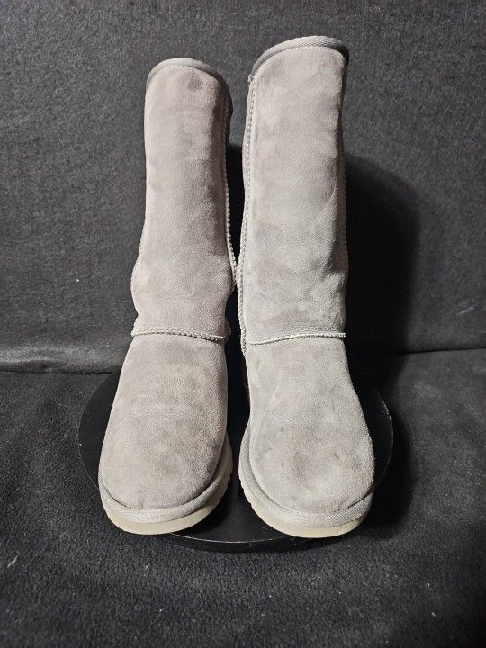 Ugg Australia Gray Classic Tall Boots Sheepskin Size 6 US