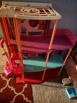 Barbie Dream House 3-Story Dollhouse