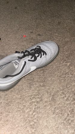 Nike Low-Top Sneaker Gray