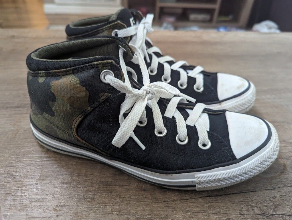 Camo Converse