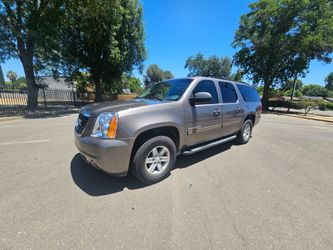 2012 gmc Yukon  2wd