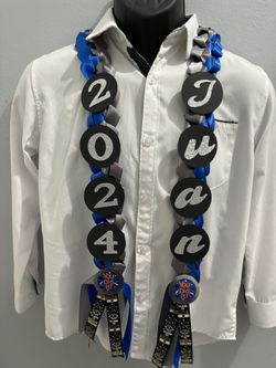 Graduation Leis/ Leis De Graduacion 