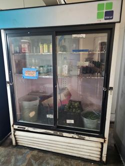 Turbo Air Commercial Glass Door Refrigerator – $350 Price: $350