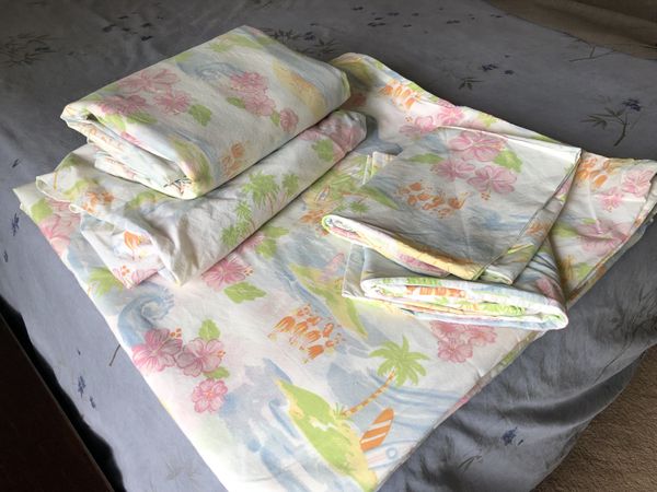 Pottery Barn Retired Pattern Pink Island Surf Duvet Set For
