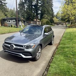 2022 Mercedes-Benz GLC 300 4 MATIC