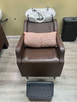 Shampoo Bowl Chairs