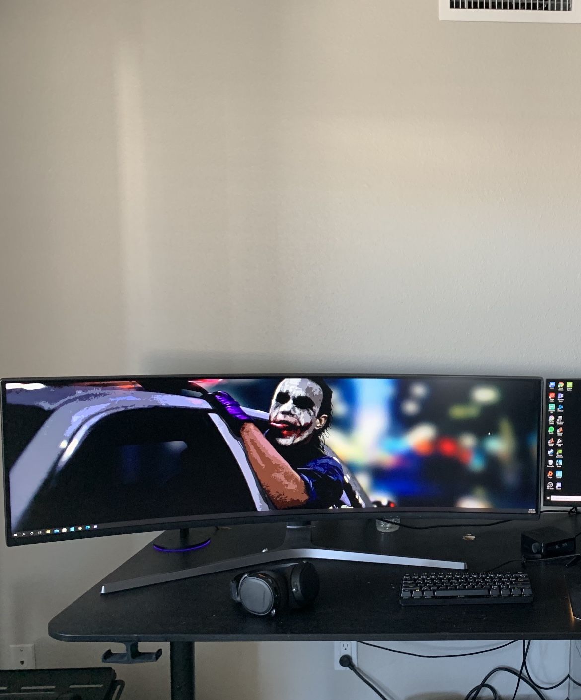 SAMSUNG 49-inch CHG90 144Hz Curved Superultrawide Monitor for Sale in ...