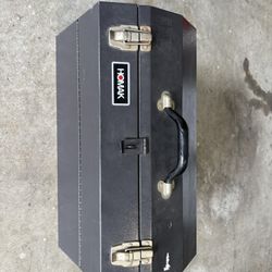 HOMAK tool box 