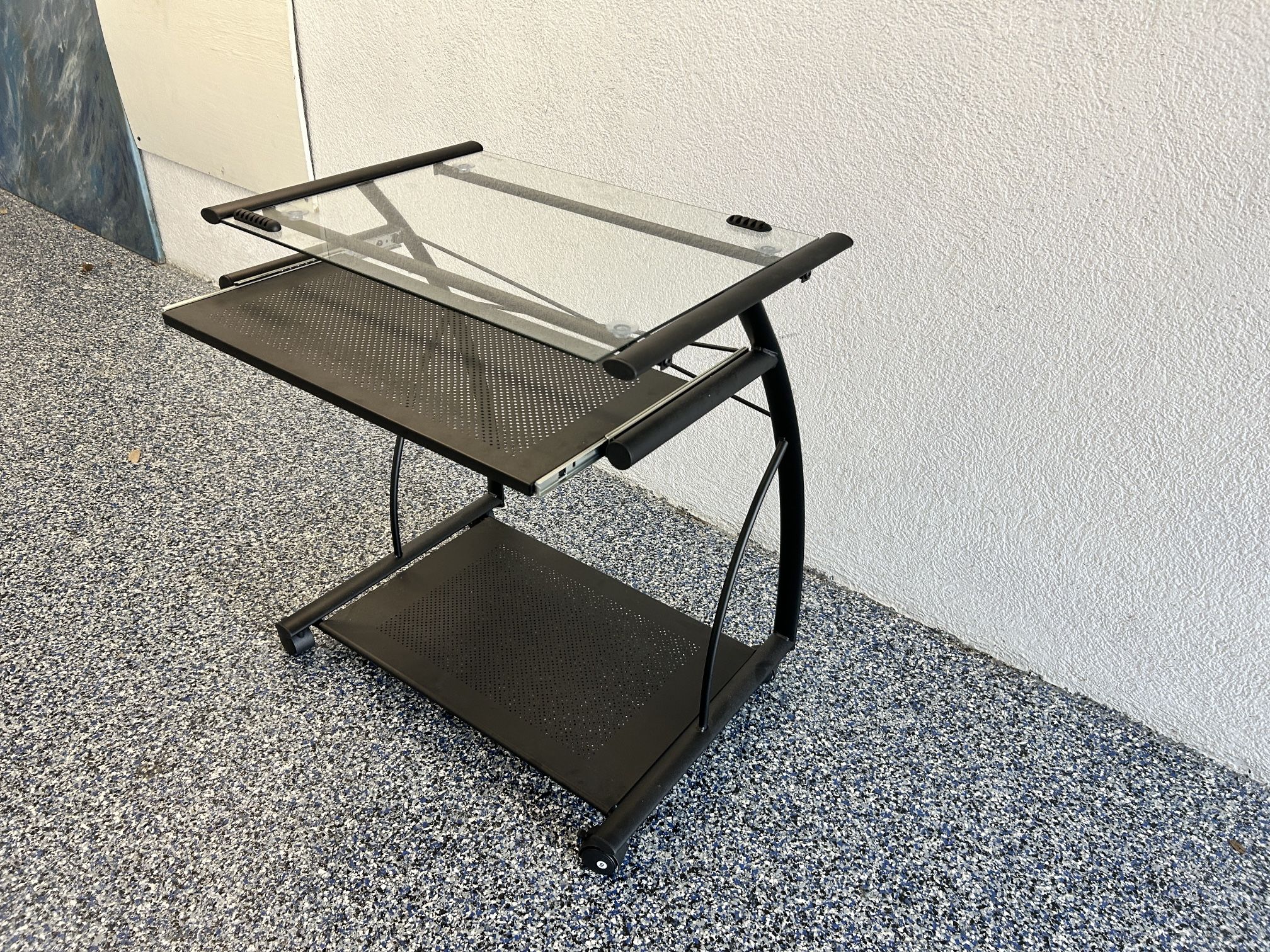 Computer Desk For Small Space