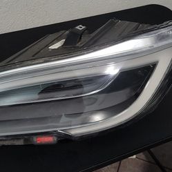 Tesla Model S Left Headlamp 