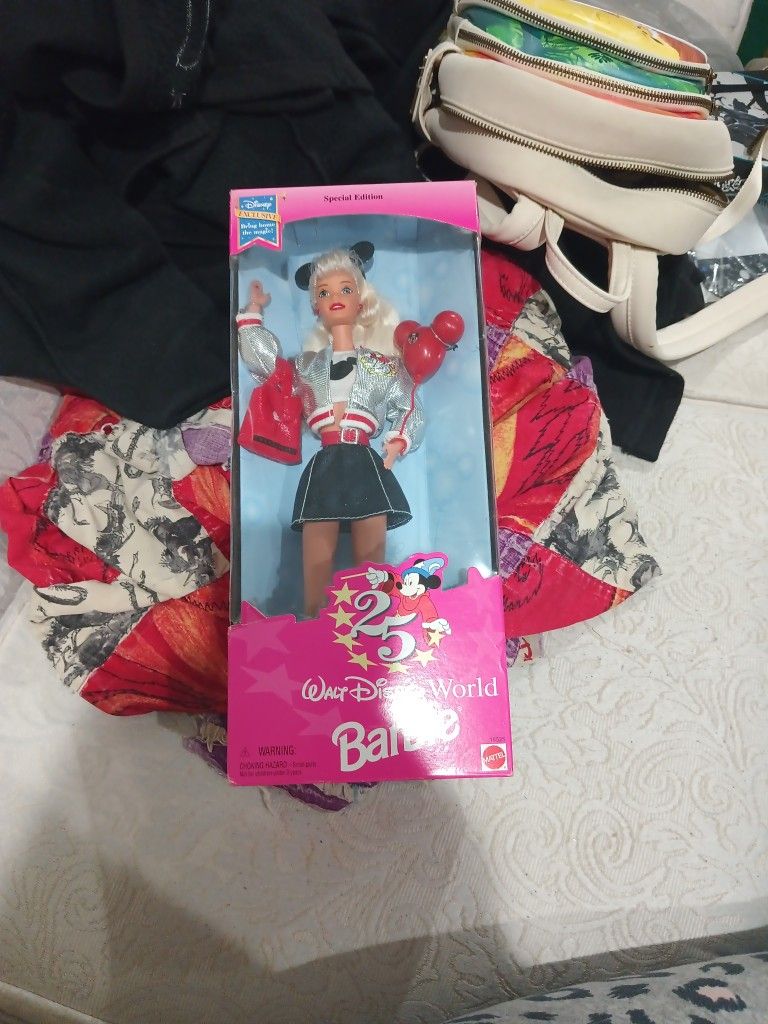 1996 Special Edition Walt Disney World 25th Anniversary Barbie