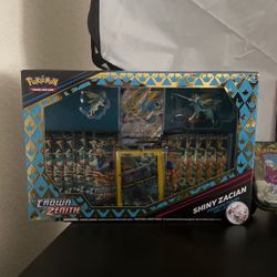 Pokémon Crown Zenith Shiny Zamazenta & Shiny Zacian Figures w/Pins