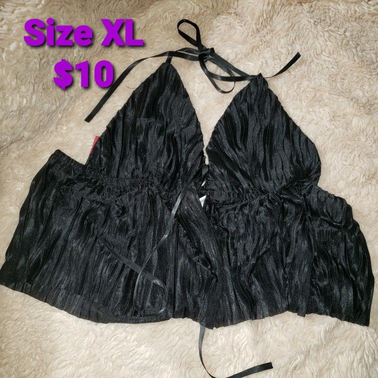 New!!! Halter Tops And Swim Suits