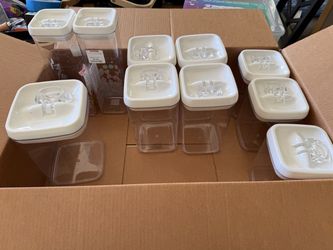 10 Air tight plastic food storage