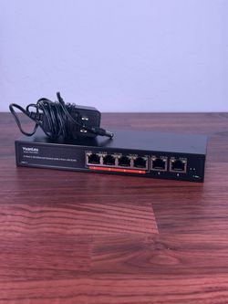 Yuanley 6 port 10G Unmanaged Switch (2x 10Gb 4x 2.5Gb)