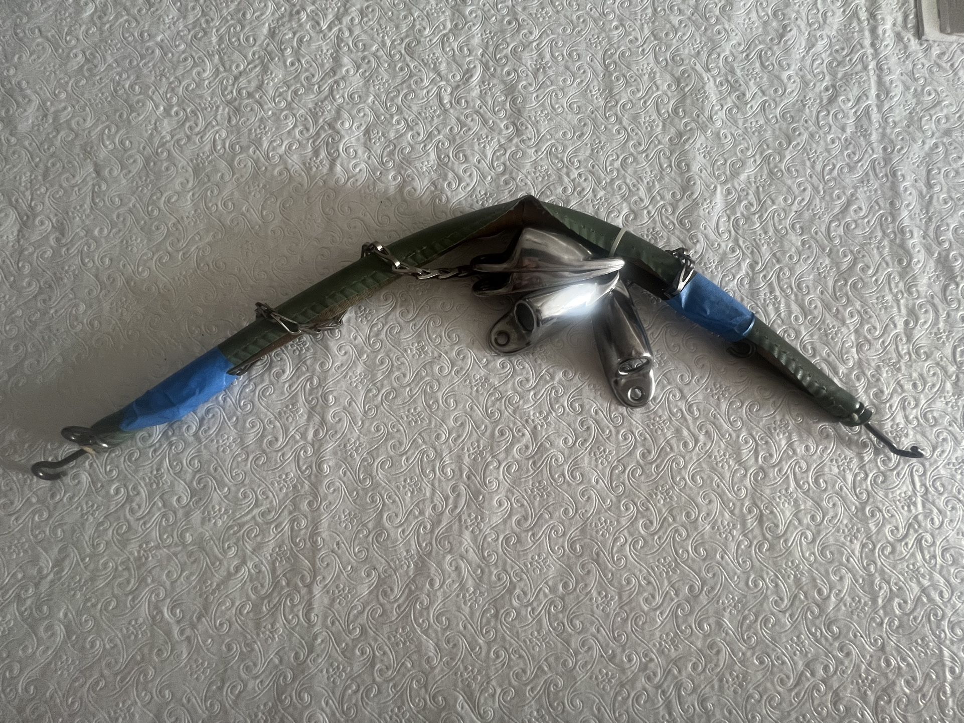 49-54 2 Door Backside Robe Rail