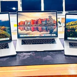 Apple MacBook Pro 2018 15” TouchBar 2.9Ghz i9 16GB RAM 500GB Radeon Pro 560X $549 each