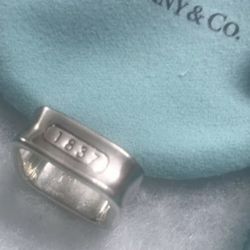 AUTHENTIC TIFFANY        & CO SQUARE RETIRED RING 925 STERLING SIVER