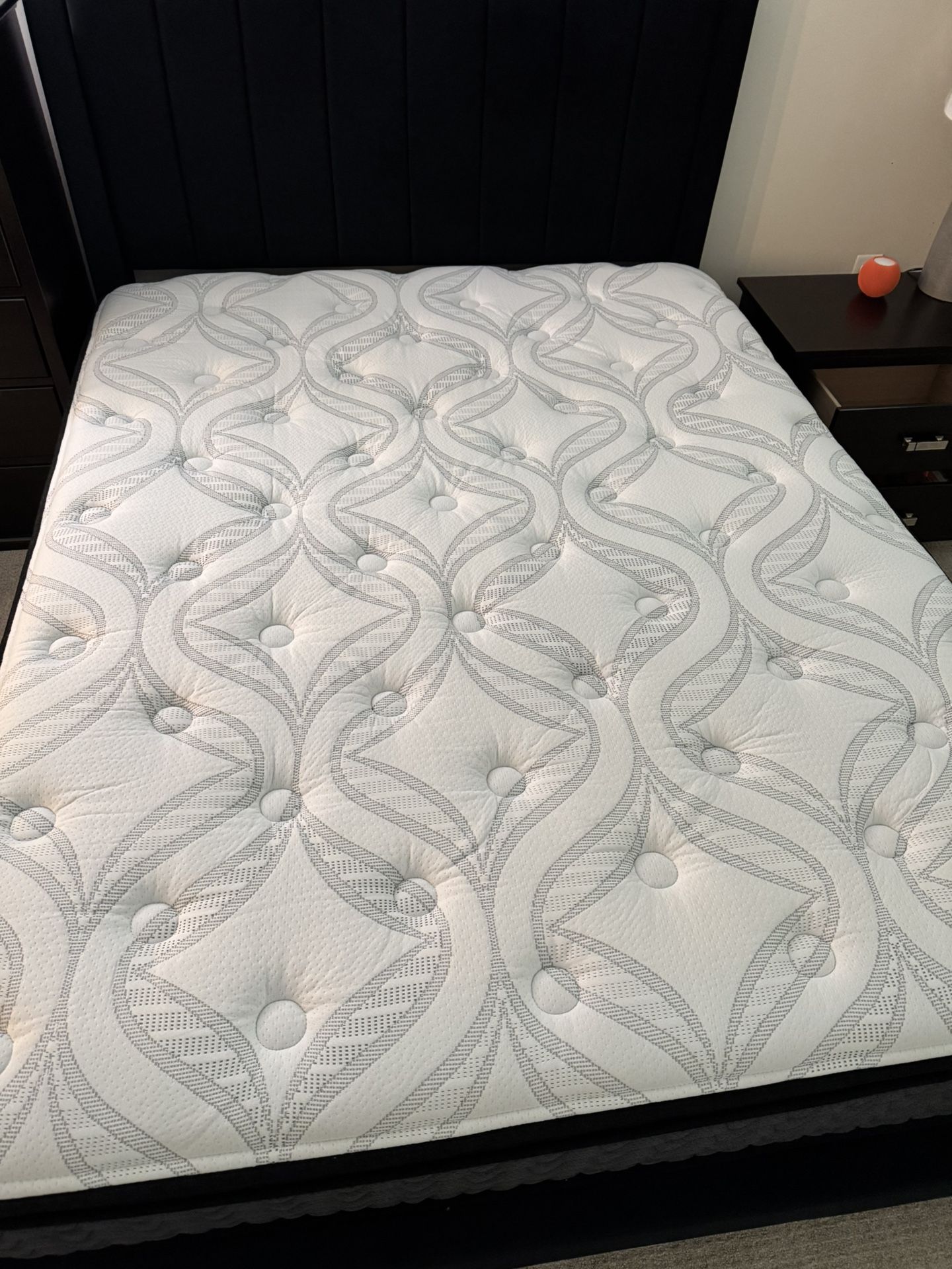 Ashley Furniture Queen Set