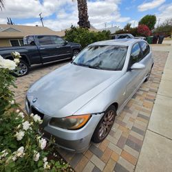 BMW Model 330I 2006 Grey