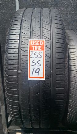Tires 255/55/19 continental