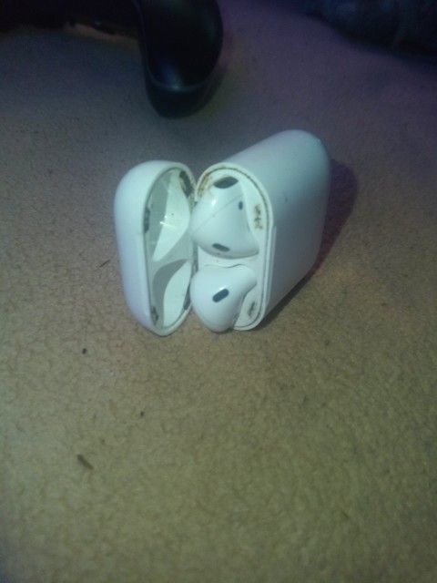 Airpods 