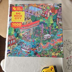 BIG ROCK CITY 1000 Piece Puzzle