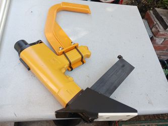 Bostitch Flooring Nailer (New)