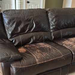 Couch-well Used