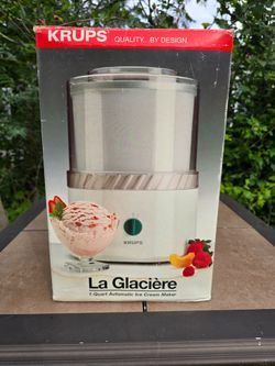 La Glaciere Ice Cream Maker