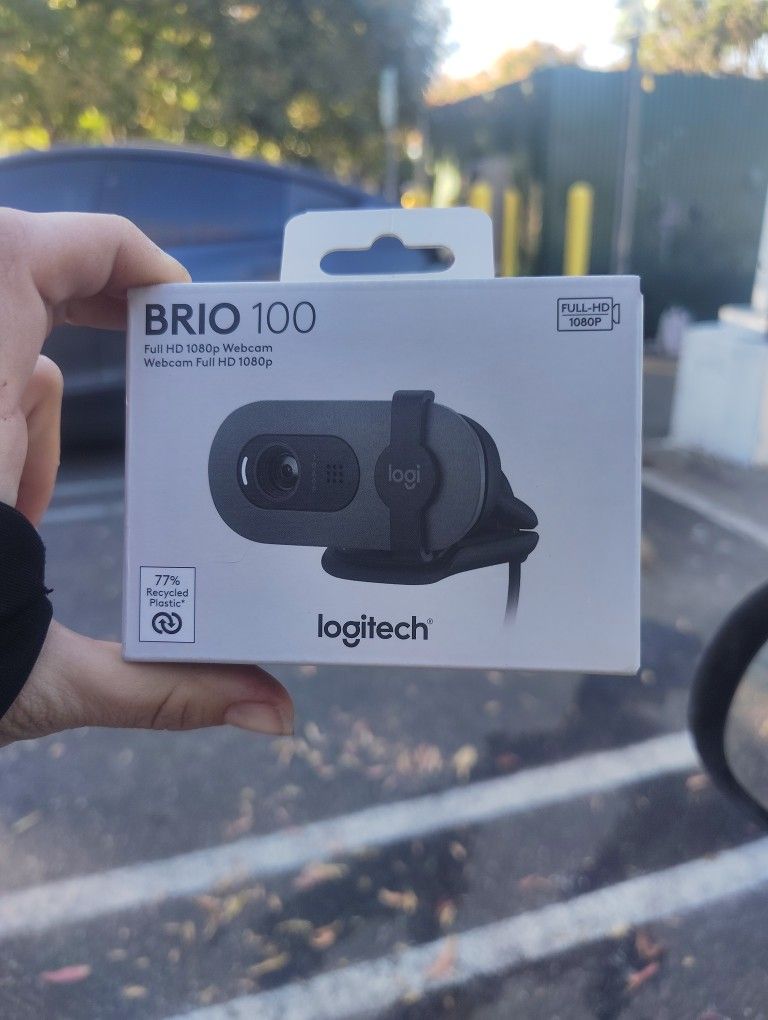 LOGITECH NEW WEBCAM BRIO100 1080P