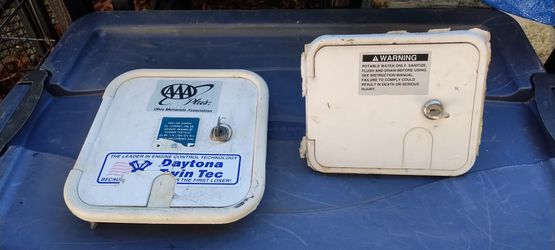 RV Access Hatch Door lock with key – Set of 2